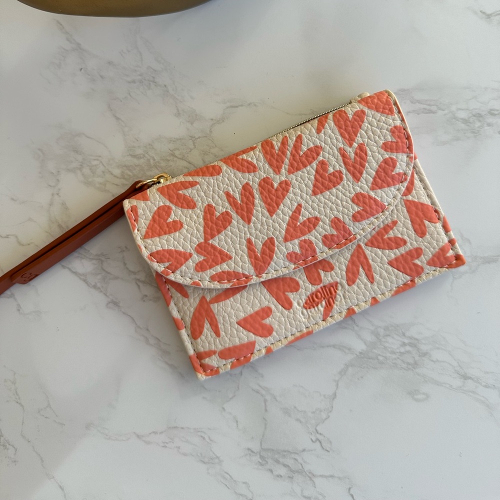 Coin Purse Wallet by Caroline Gardner